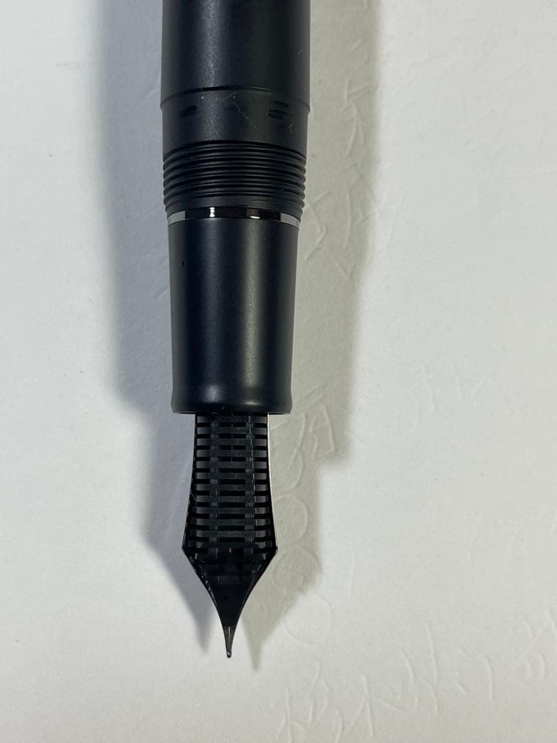 新品セーラープロフェッショナルギアインペリアルブラック 万年筆 21K F