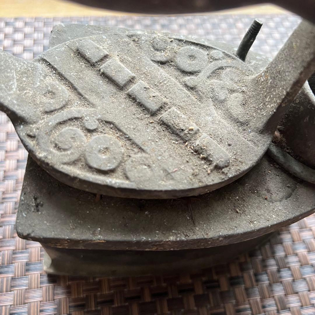 激レア 大正時代 アイロン 骨董品 アンティーク ヴィンテージ 古道具