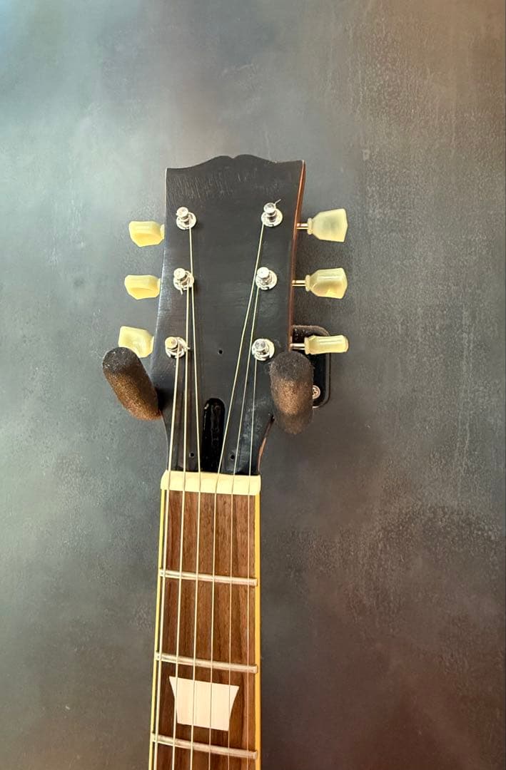 レスポールタイプ　エイジド エレキギター