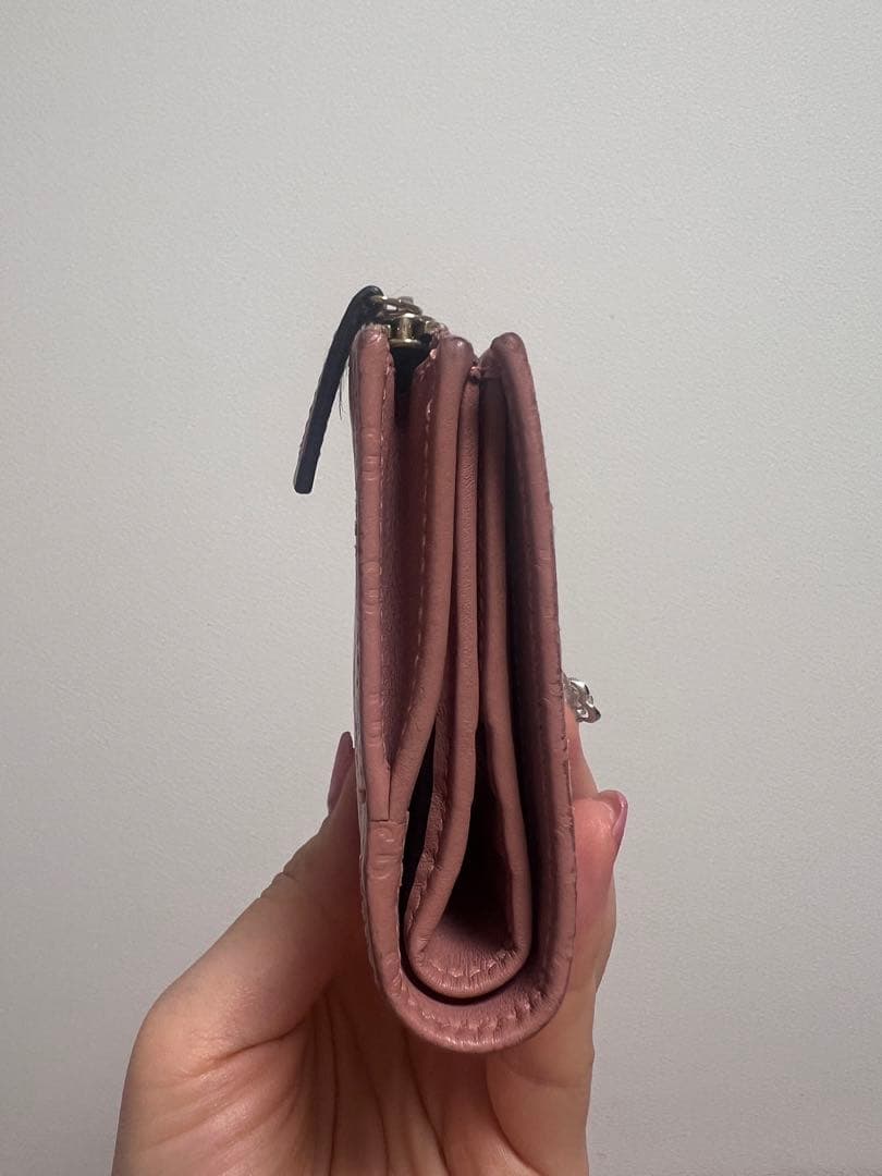 GUCCI 財布　箱付き