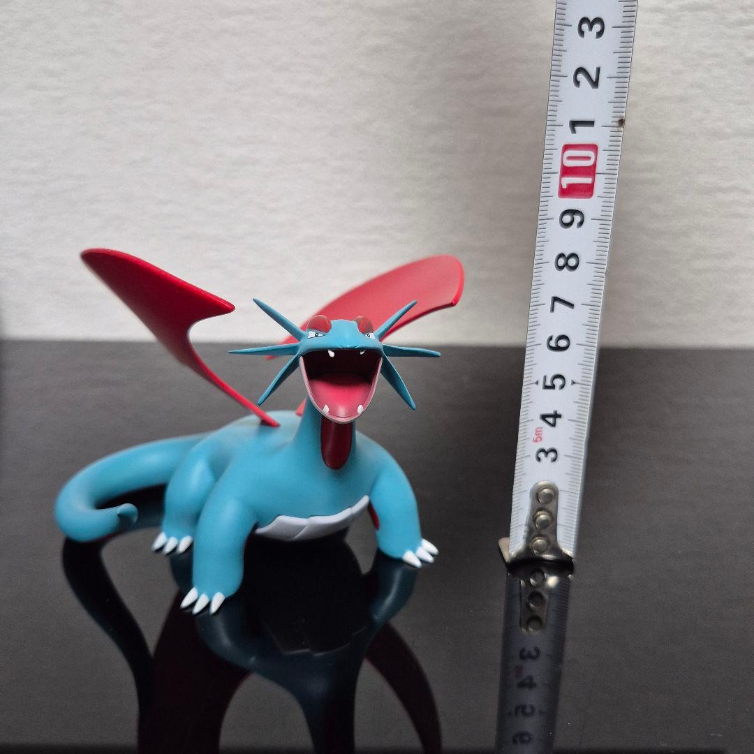 海外版ポケモンスケールワールド タツベイ、コモルー、ボーマンダ 三体セット