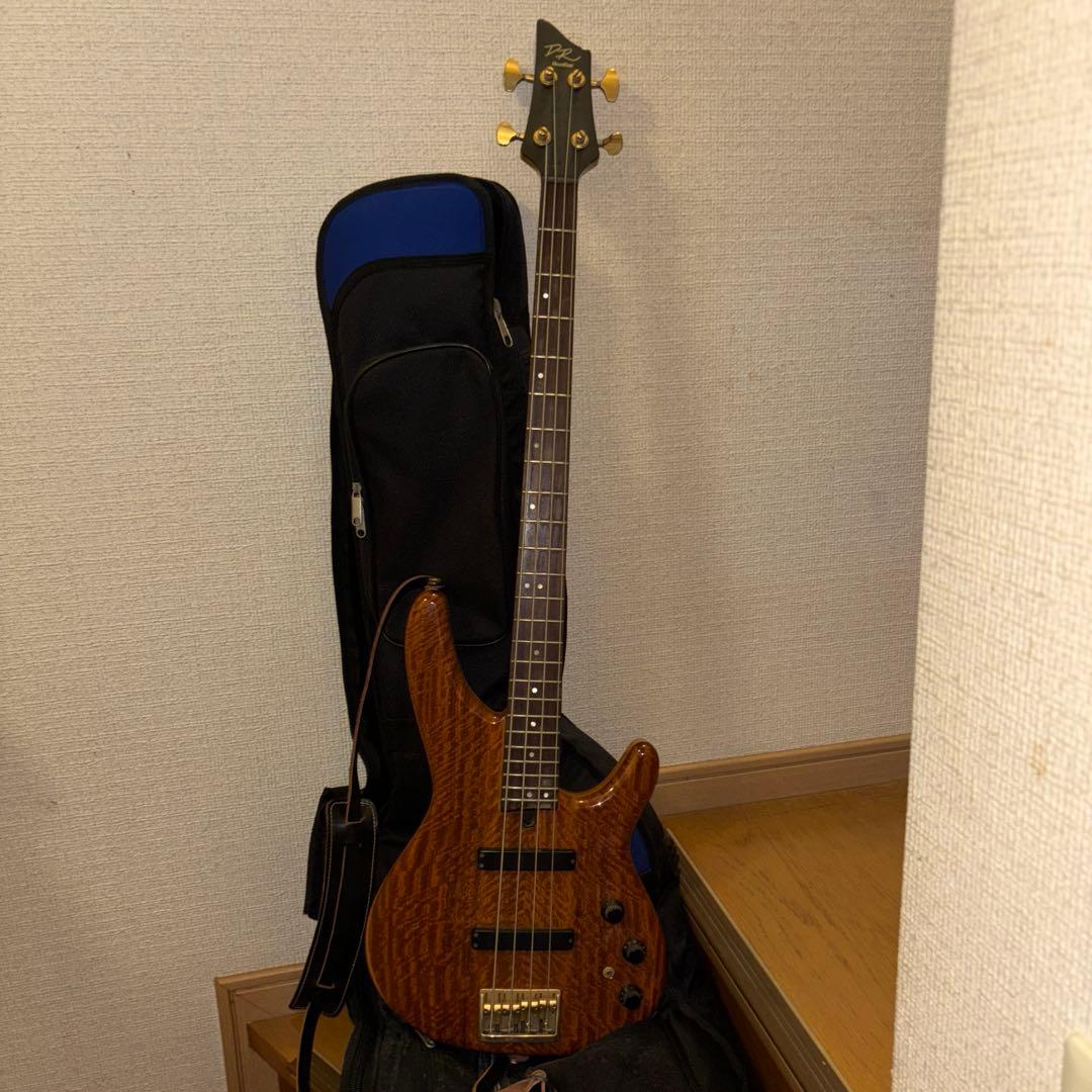 Fender Heartfield DR4 ベース（Bass） 希少品