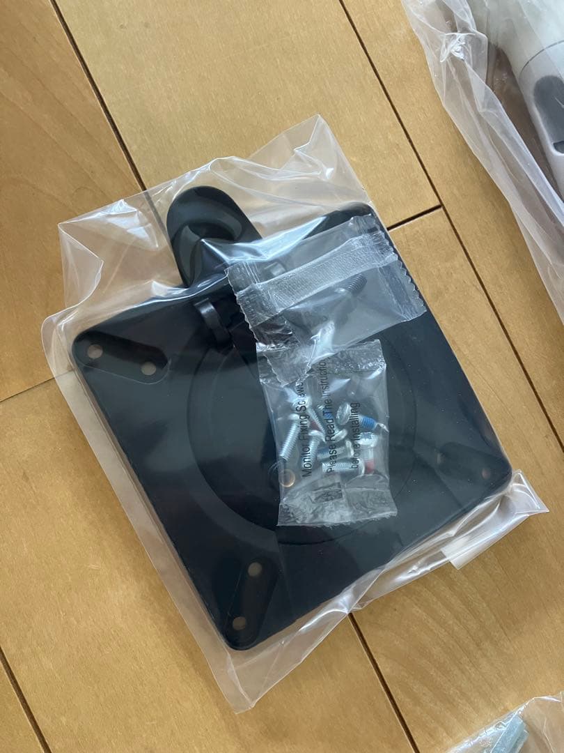 【新品未使用】ハーマンミラー フローモニターアーム