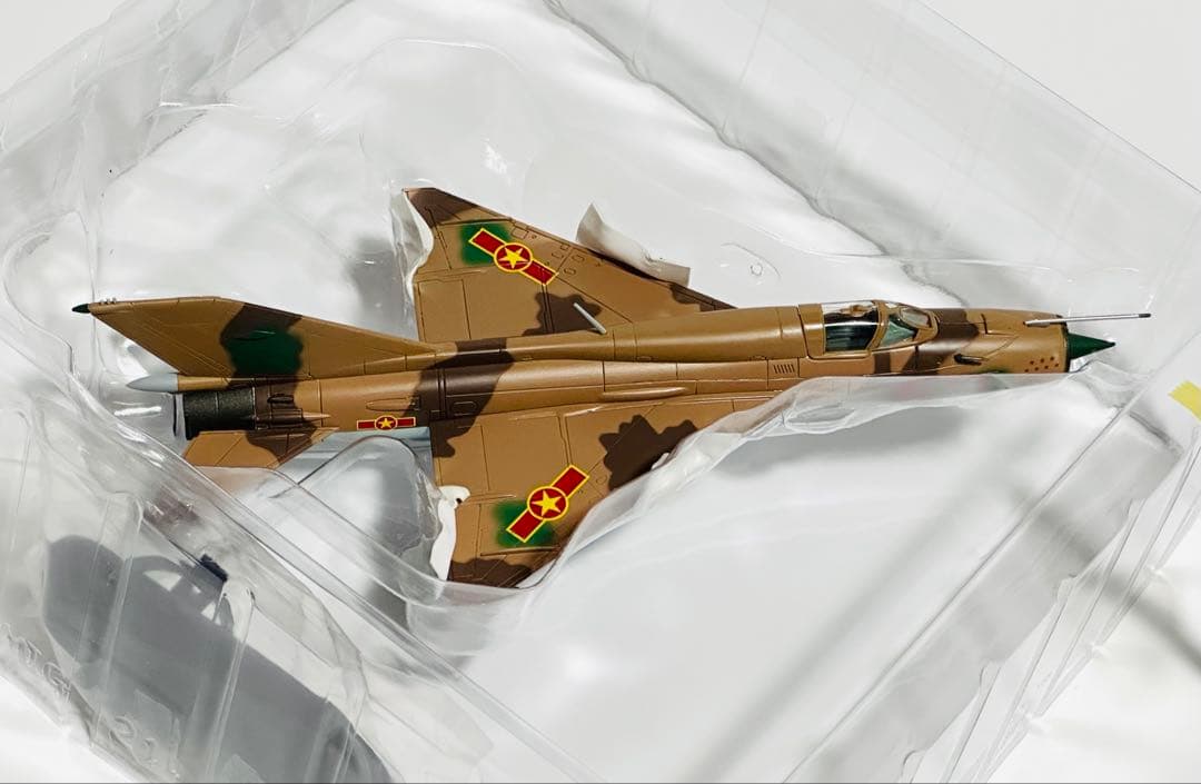 ホビーマスター 1/72 MIG-21PMF フィッシュベッド