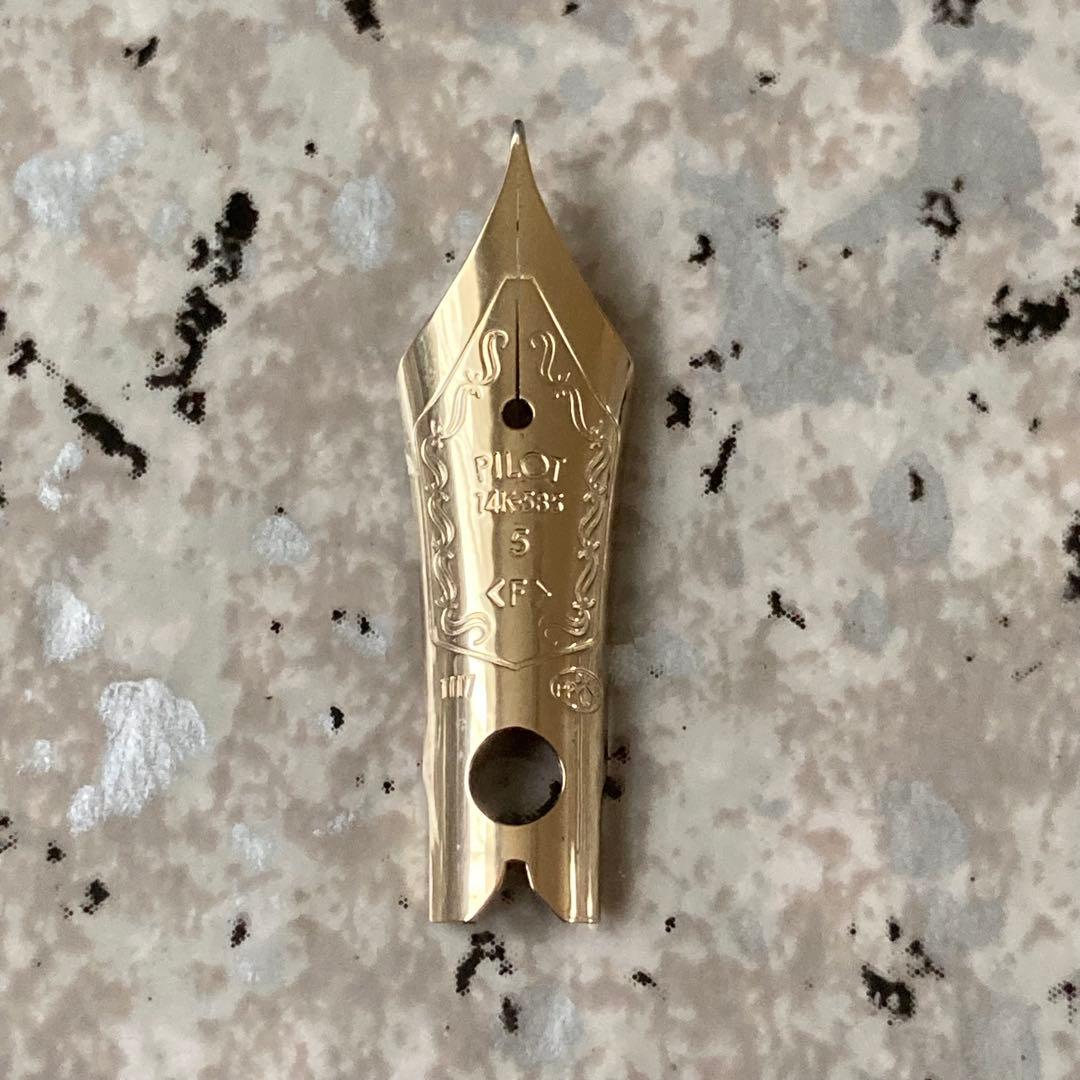 #051 オーバーホール済み パイロット PILOT CUSTOM 74 14k