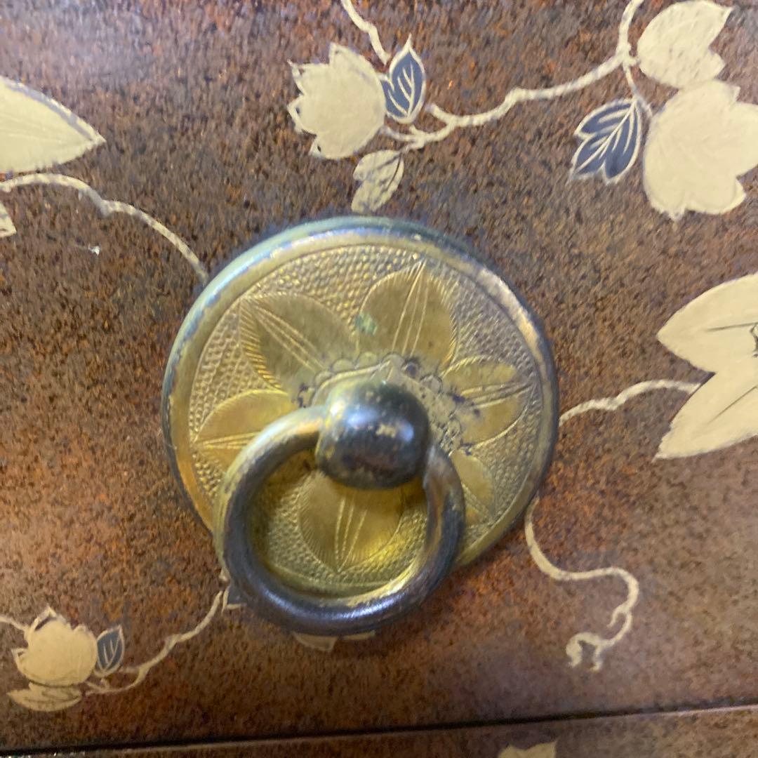 蒔絵梨地金蘭手華文引出し箱