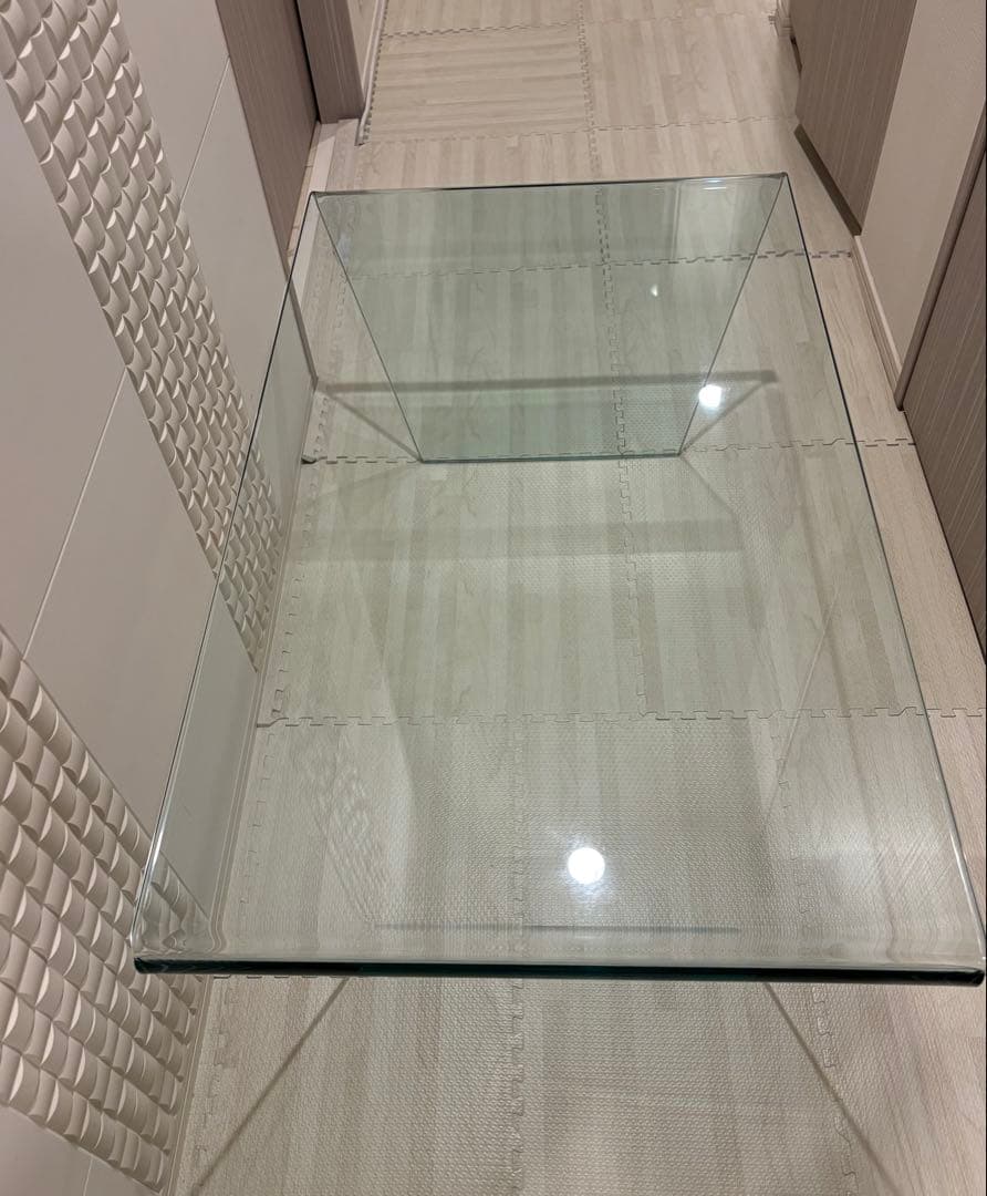 一枚ガラス製　ローテーブル