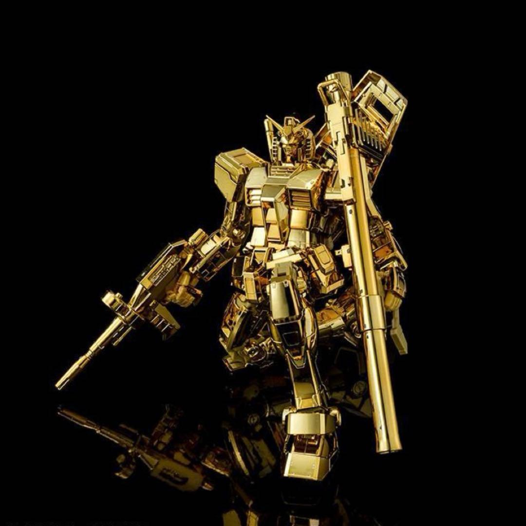 ガンダムベース限定景品 ガンダム ゴールドコーティング /アクションベースセット