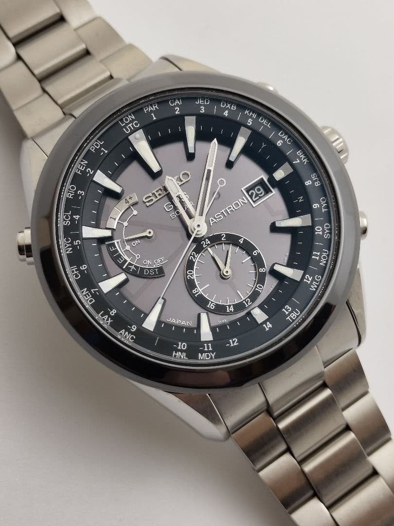 セイコー　アストロン　GPS ソーラー　7x52-0AA0 チタニウム