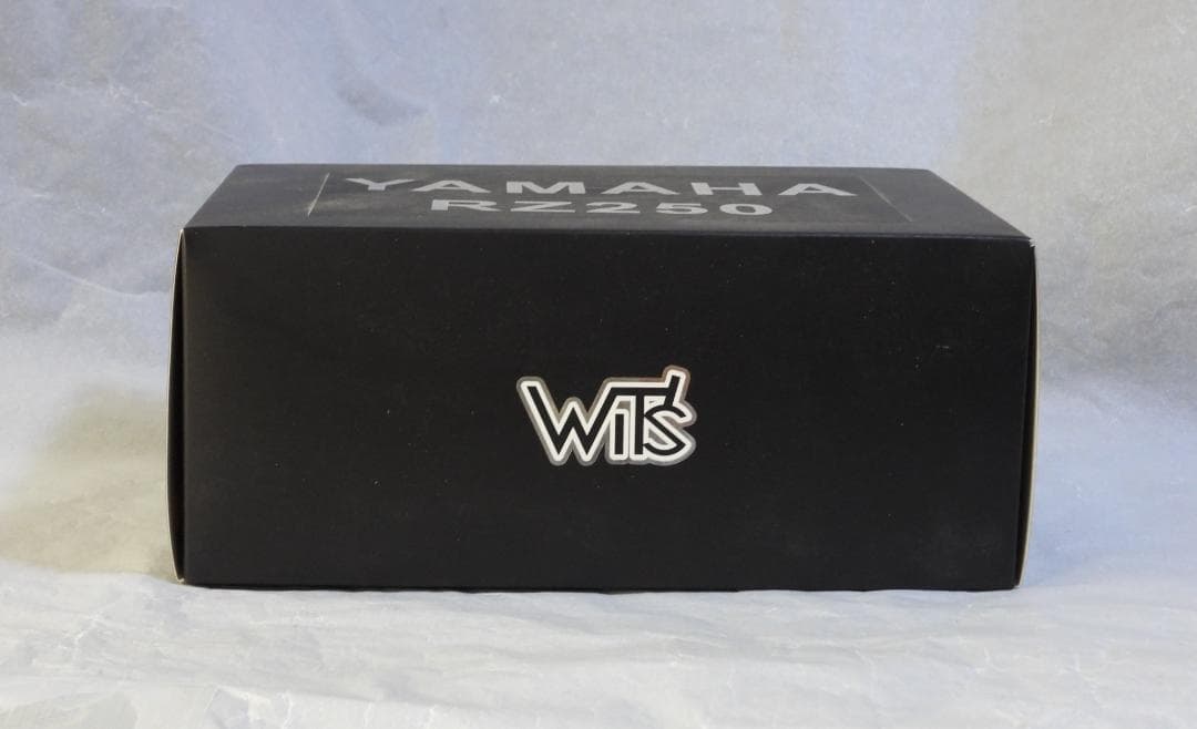 Wit’s YAMAHA RZ-250 1/12　白黒2点　欠陥アリ