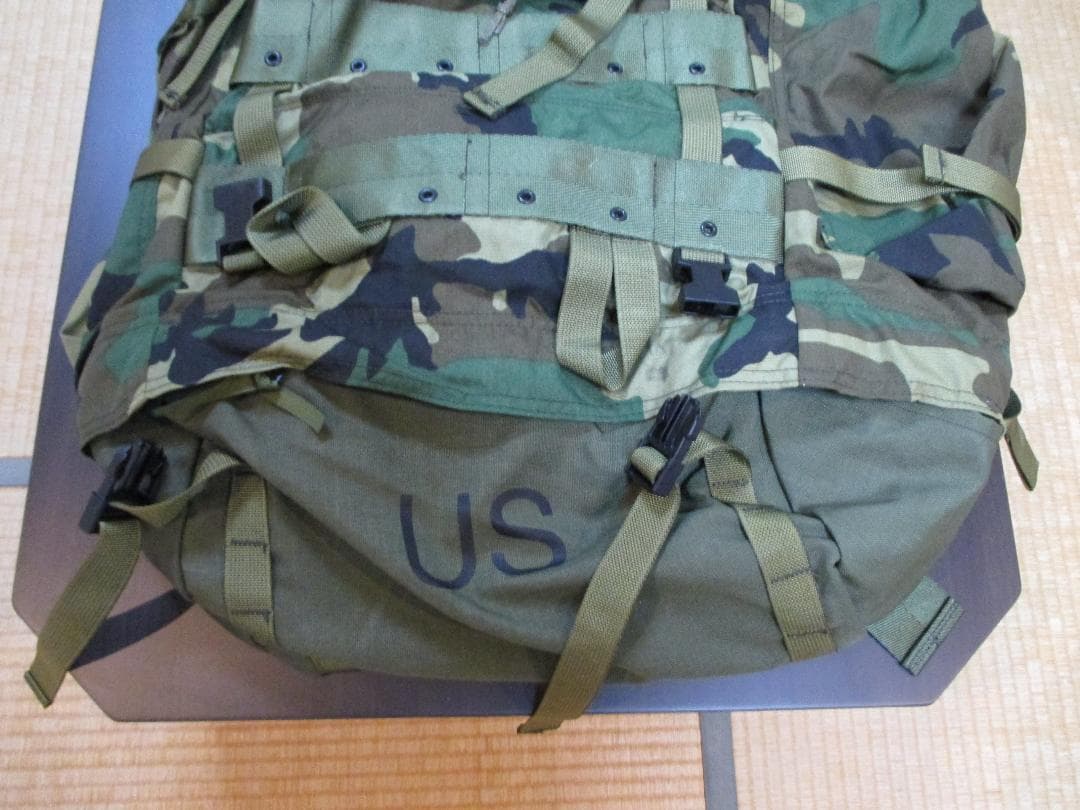 訳アリ品　未使用　米軍放出品　CFP-90　インターナルフレームバックパック