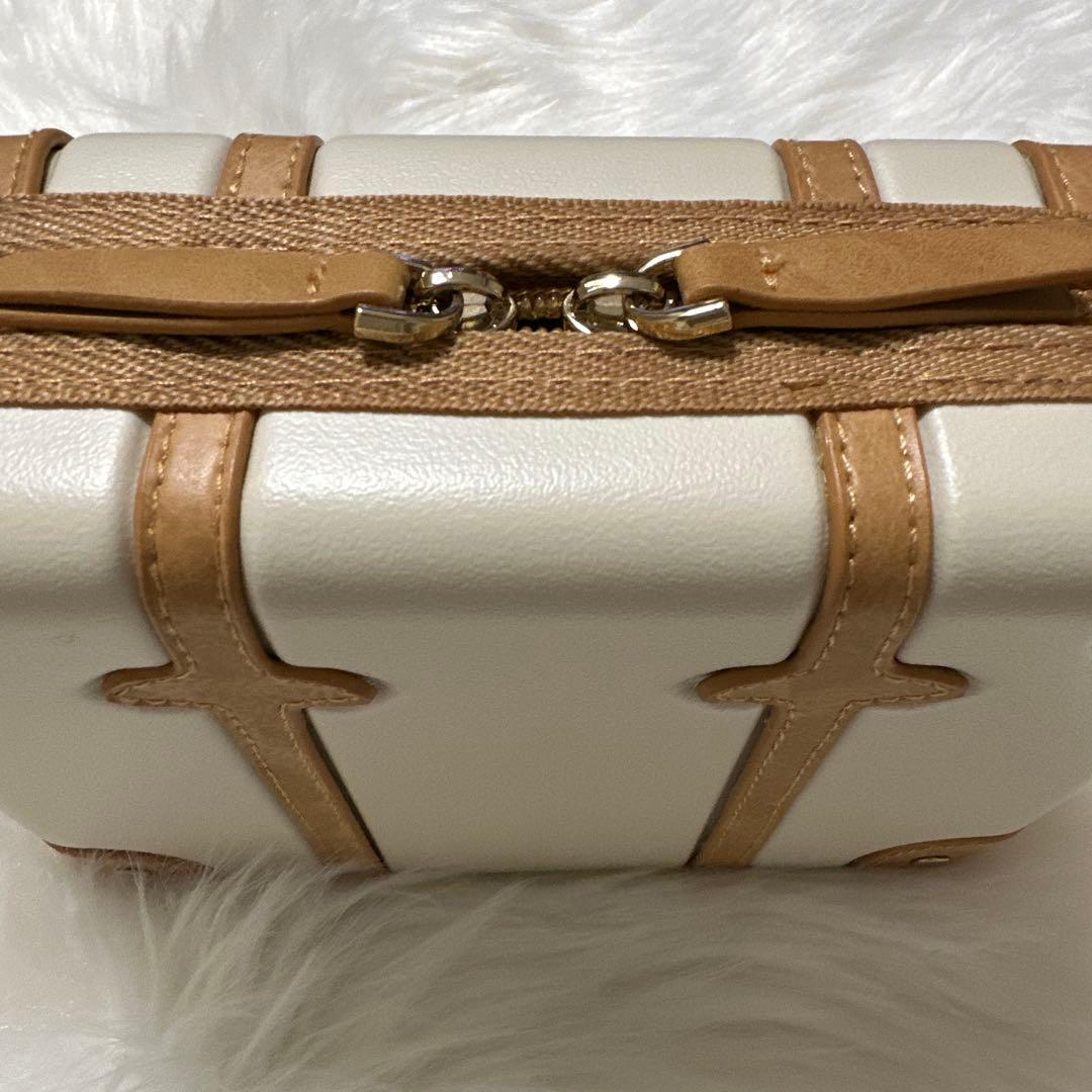 ANA ファーストクラス アメニティ グローブトロッター