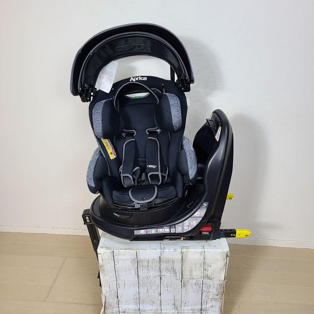 j*n様 極美品　チャイルドシート　 ISOFIX　ベッド型　ジュニアシート　ア