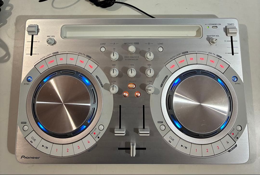 Pioneerパイオニア　 DDJ-WEG03ーW　コントローラー