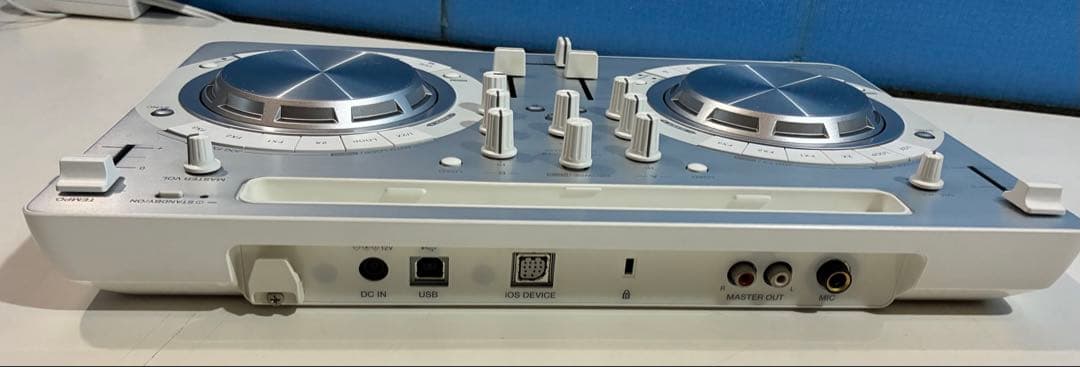 Pioneerパイオニア　 DDJ-WEG03ーW　コントローラー