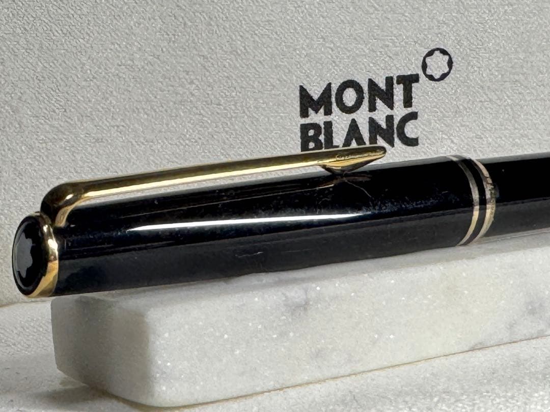 【極美品】モンブラン絶版モデル「CLASSIC」ボールペン　ブラック