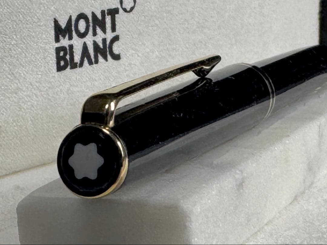 【極美品】モンブラン絶版モデル「CLASSIC」ボールペン　ブラック