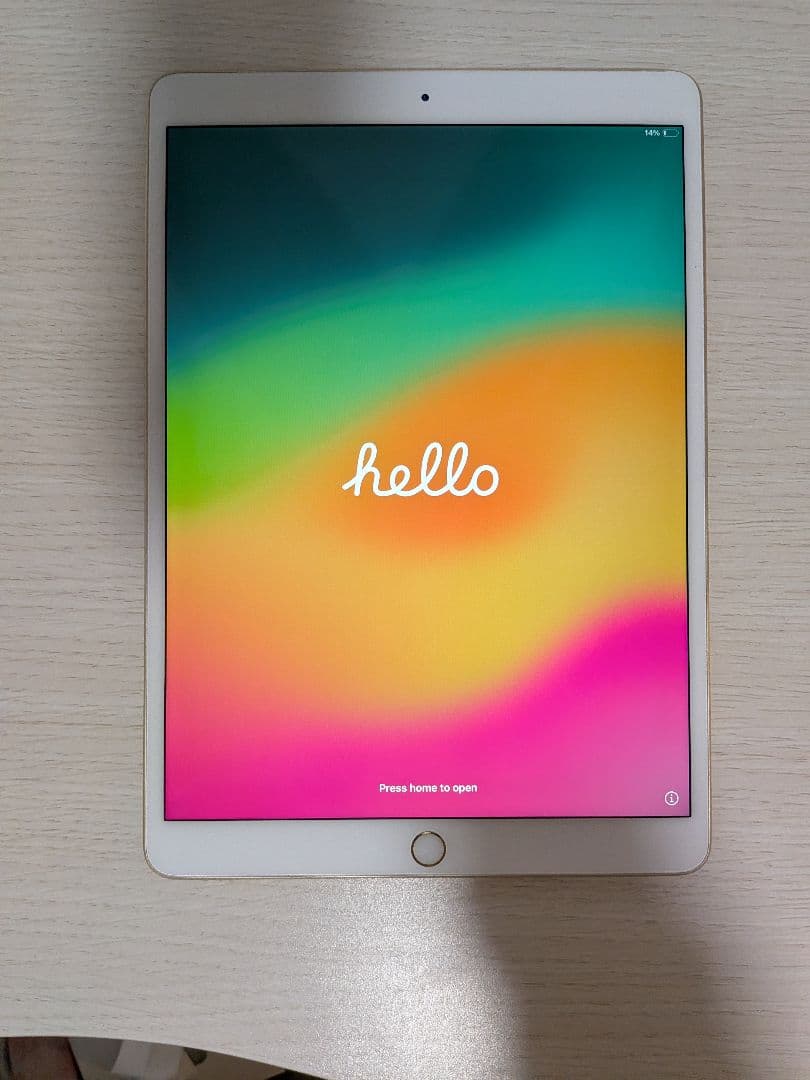 APPLE iPad Pro 10.5インチ　2017年モデル　64GB