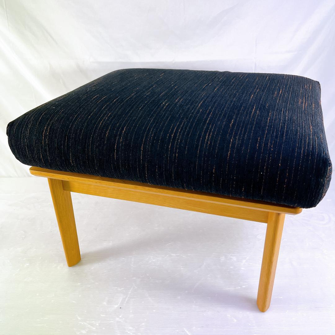 カリモク　WG30 スツール　オットマン