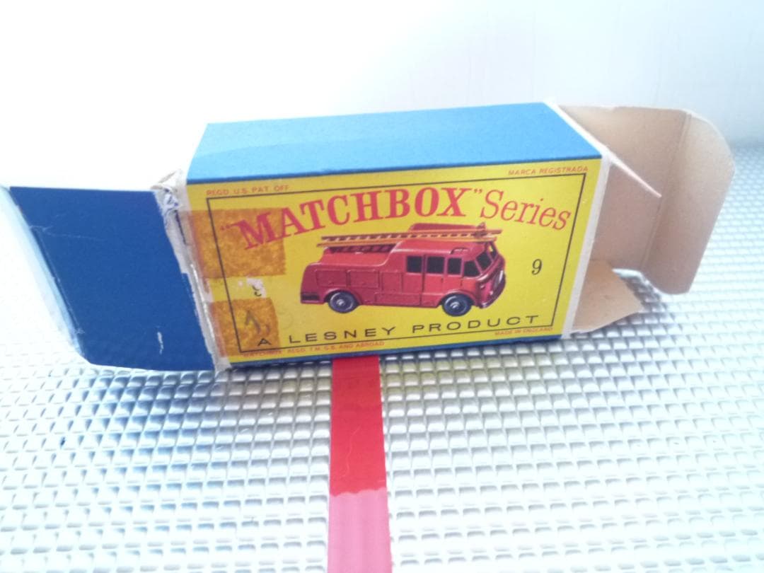 MATCHBOX N°9 FIRE TRUCK 1959