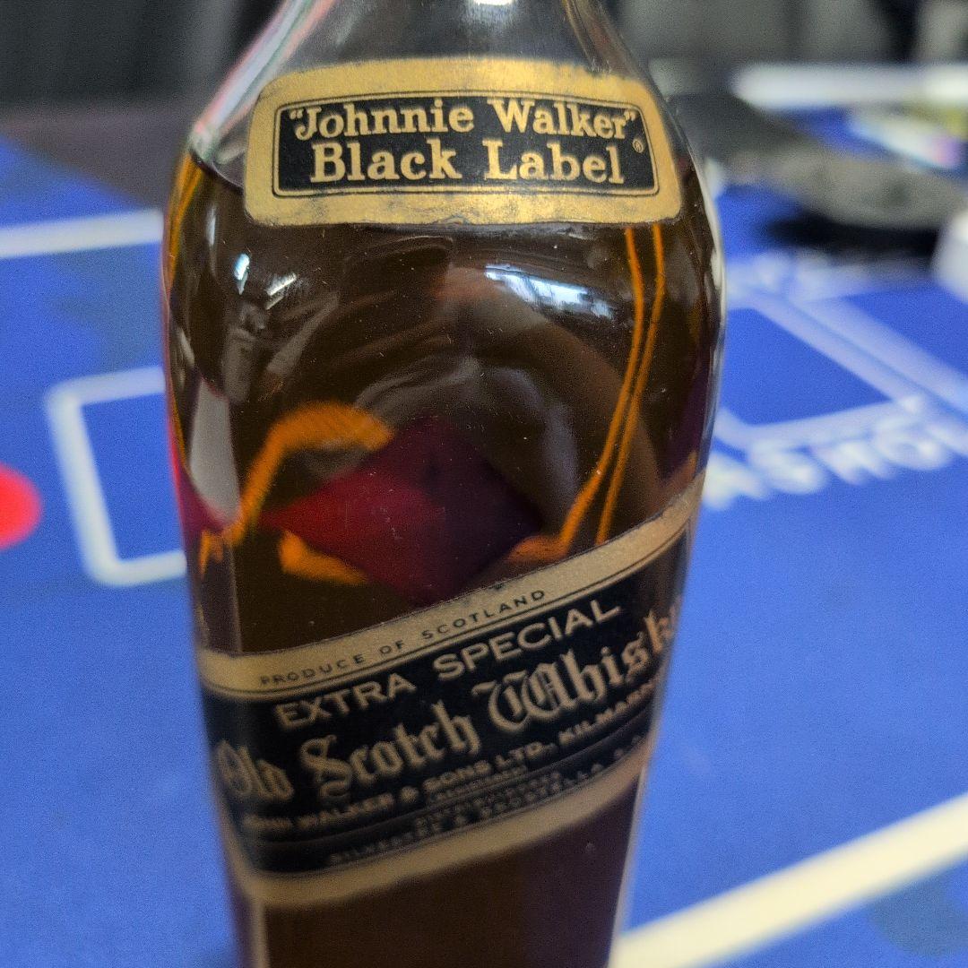 【希少】金キャップ　特級70年代　ジョニーウォーカー　ブラックラベル　未開栓