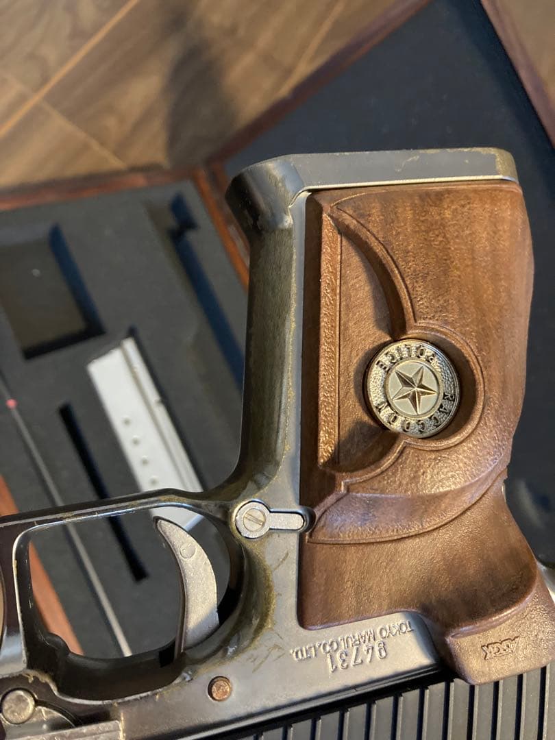 東京マルイ　バイオハザード2 10インチカスタム　デザートイーグル 50AE