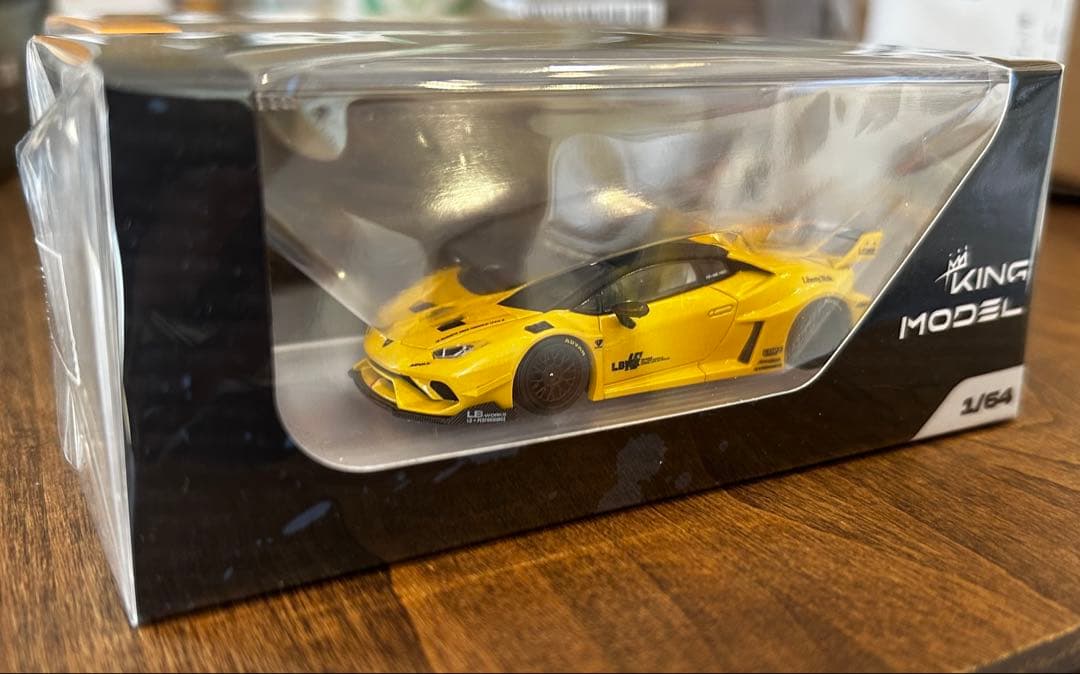 【新品未開封】1/64 king model ウラカン LBWK 黄