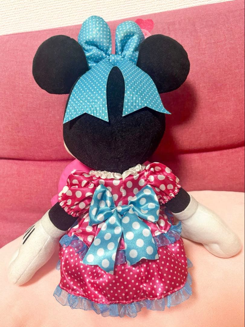 ミニー　パルパルーザ　ファンダーランド　ぬいぐるみ　ミニーちゃん