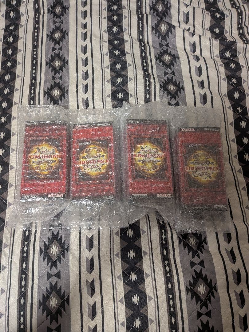 遊戯王 オシリスレッド 4箱 未開封 シュリンク付き