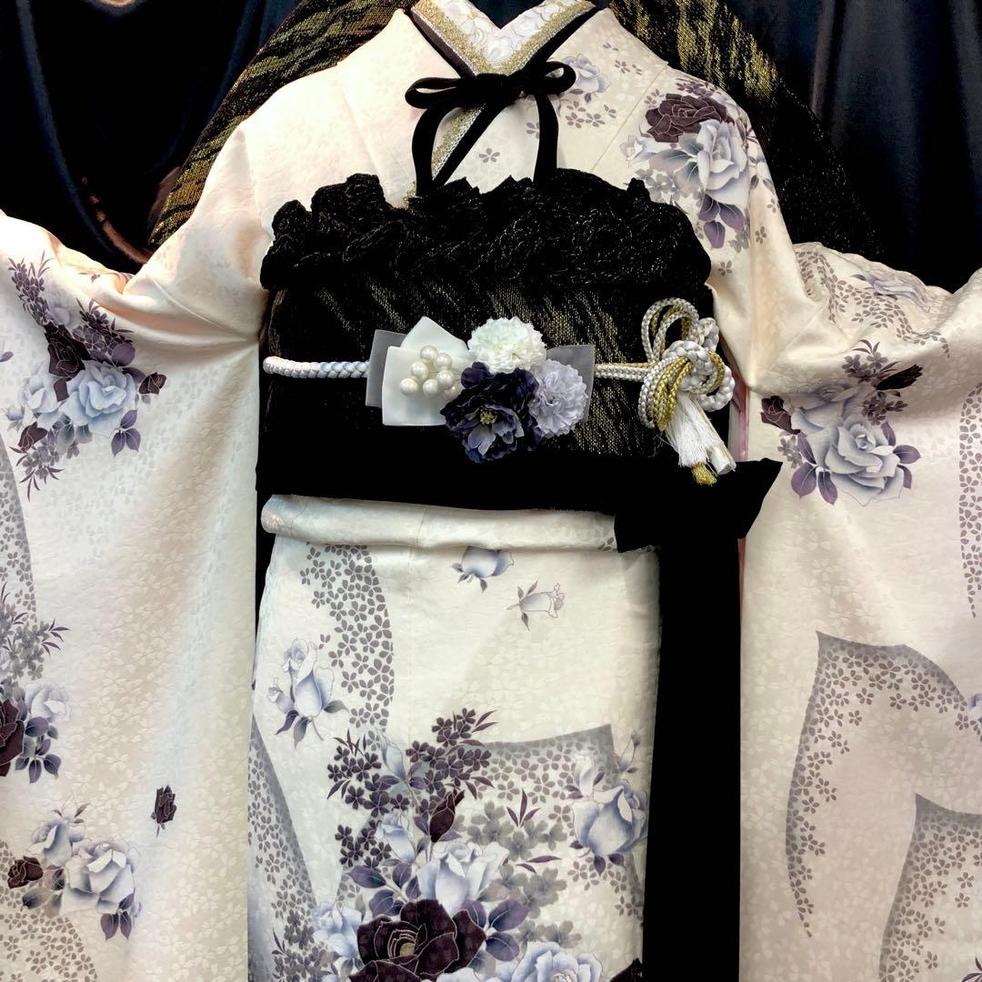 ■モノトーン系■白振袖■薔薇■正絹振袖フルセット■成人式■振袖一式