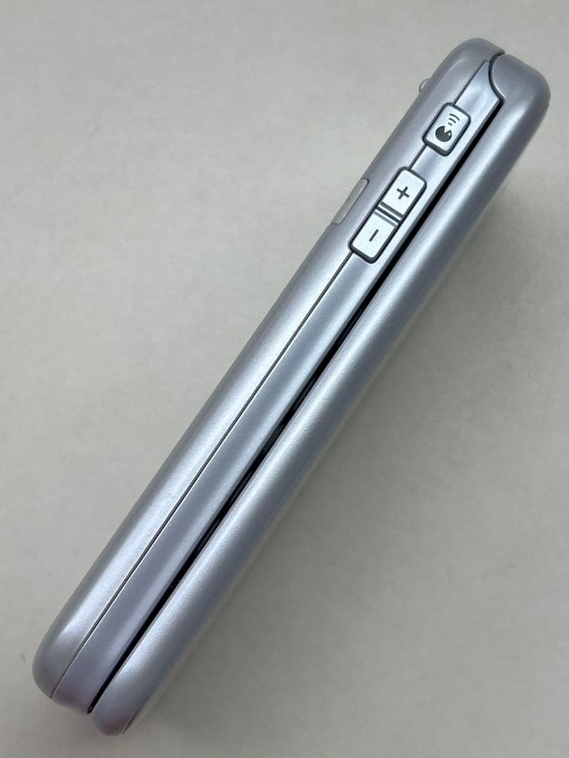 W5K611◆ らくらくホン SIM解除済み F-01M ガラケー 携帯電話