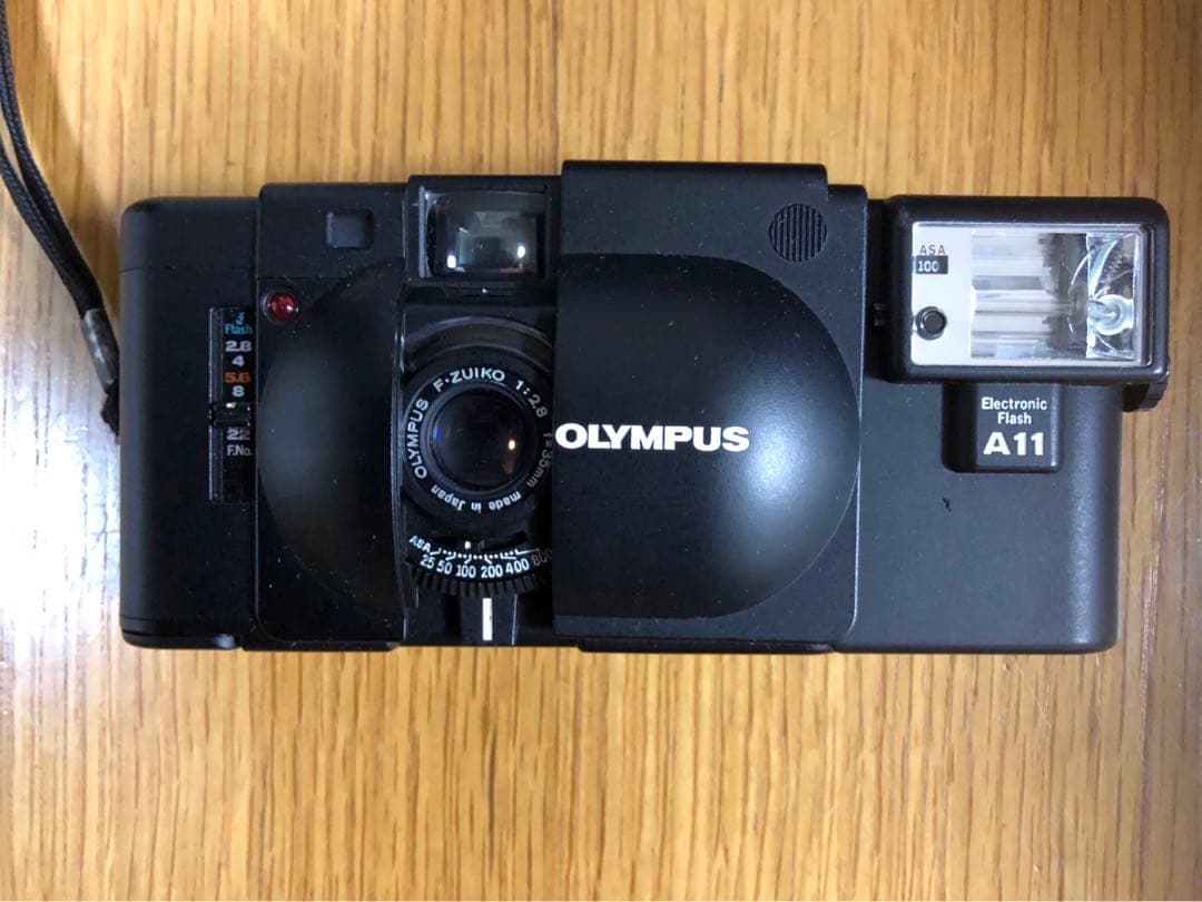 OLYMPUS XA フィルムカメラ + フラッシュA11 ジャンク扱い
