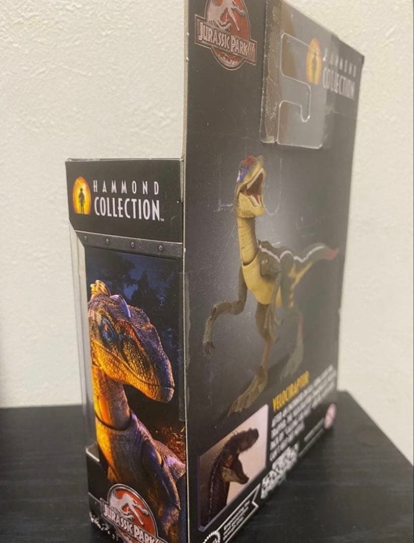 【未開封】ヴェロキラプトル オス　ハモンドコレクション　ジュラシックワールド