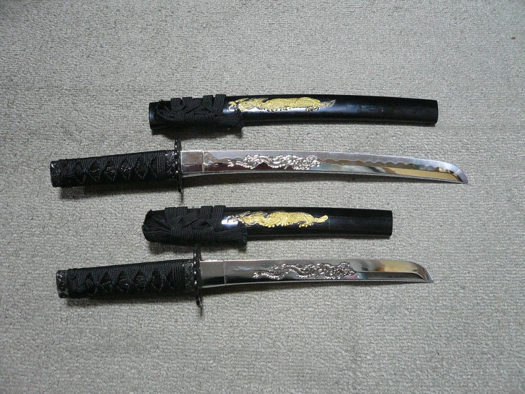 ★ミニチュア 大刀 小刀 龍彫り 模造刀 短刀 日本刀