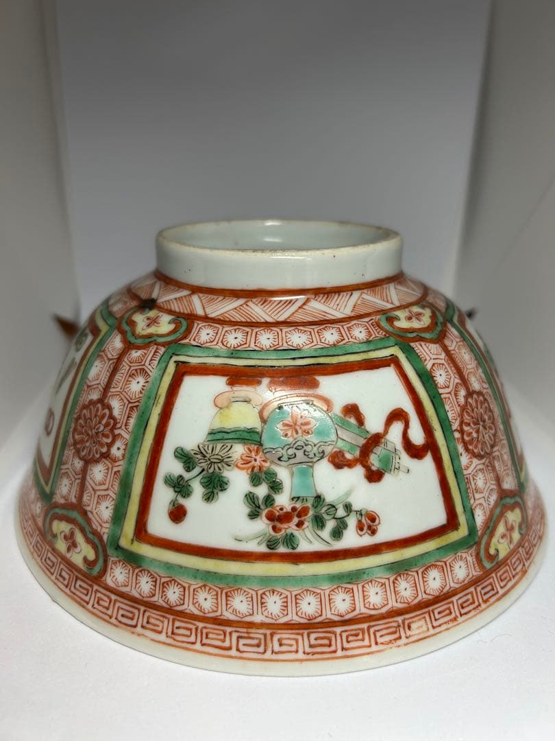 大明萬暦年製 深鉢 直径18cm 中国美術　重さ451グラム　五彩