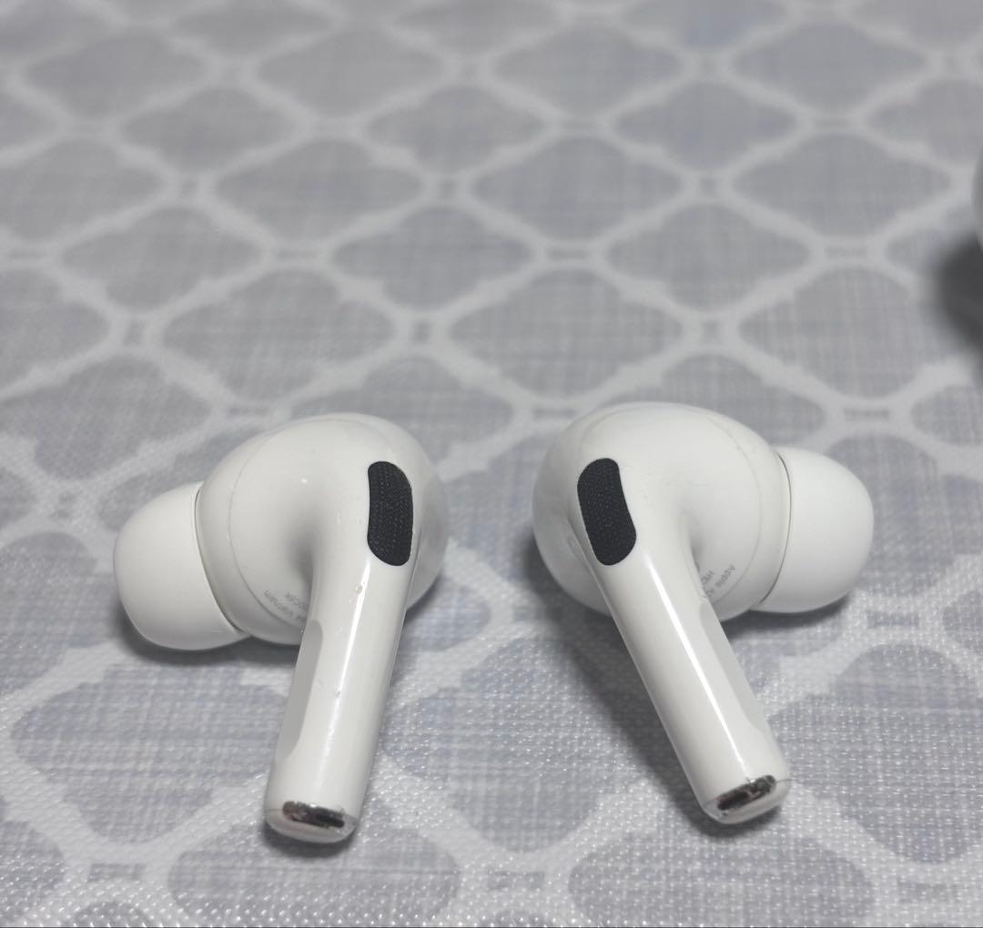 AirPods Pro 本体 ホワイト 充電ケース付き