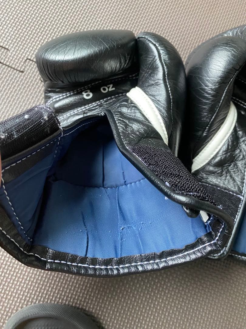 Winning ボクシンググローブ 8oz ブラック