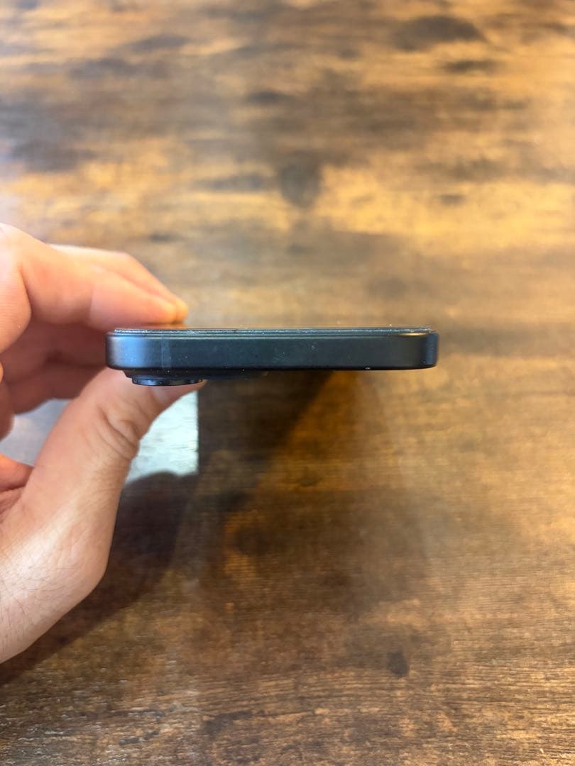 スマートフォン本体 iPhone15 256GB