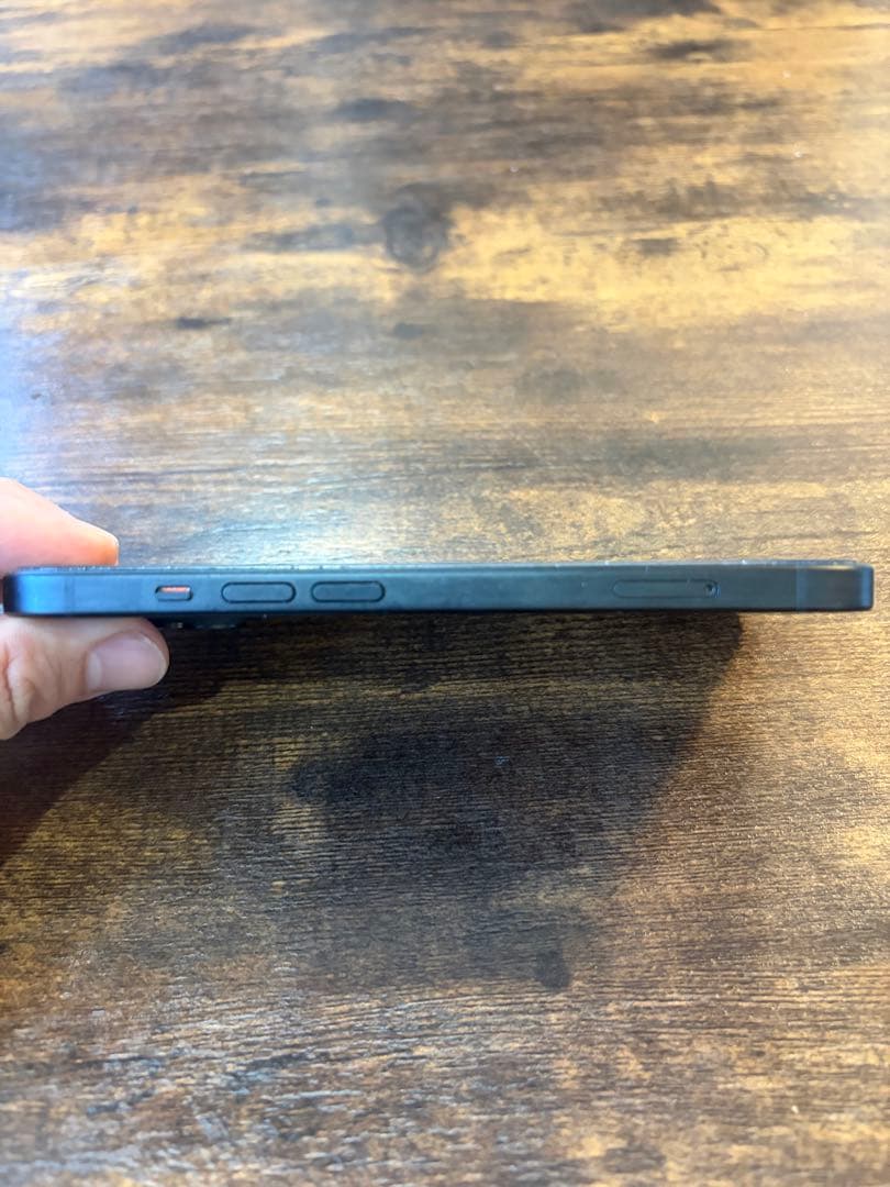 スマートフォン本体 iPhone15 256GB