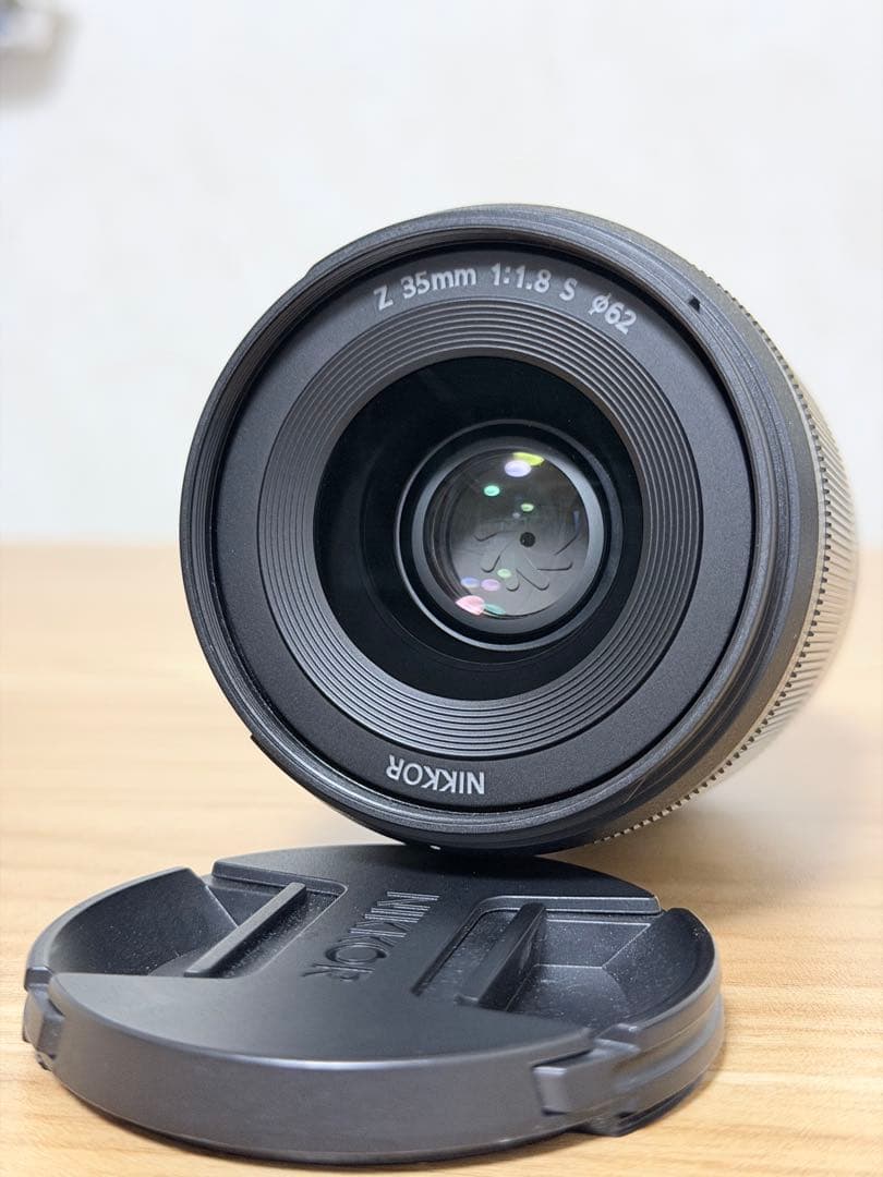 としのり NIKKOR Z 35mm f/1.8 S レンズ