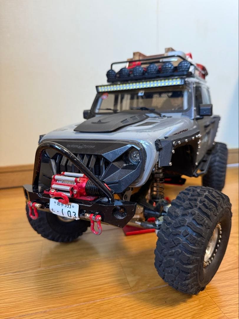 クローラーラジコン アキシャルSCX103