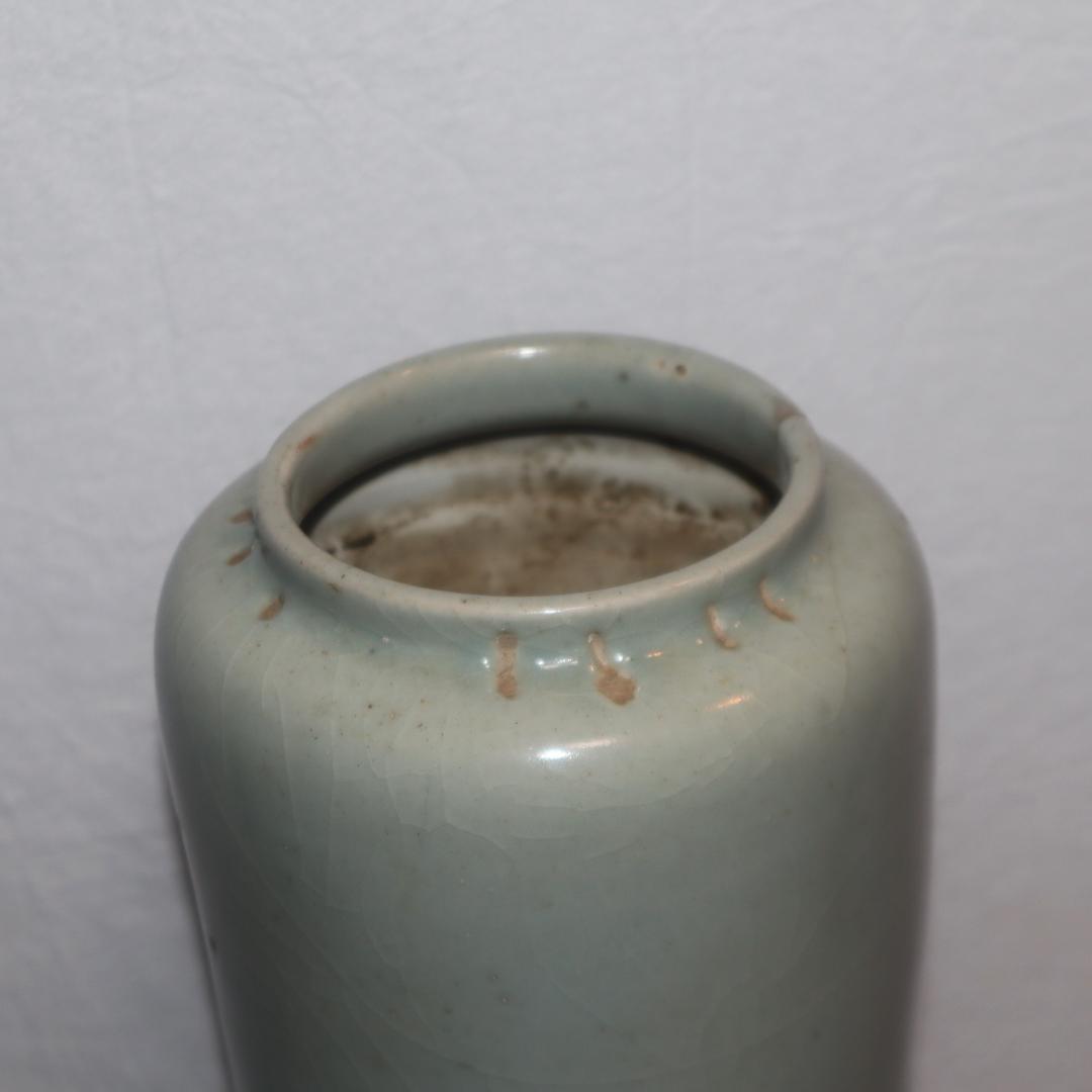 かなりレアな古伊万里青磁筒花入れ