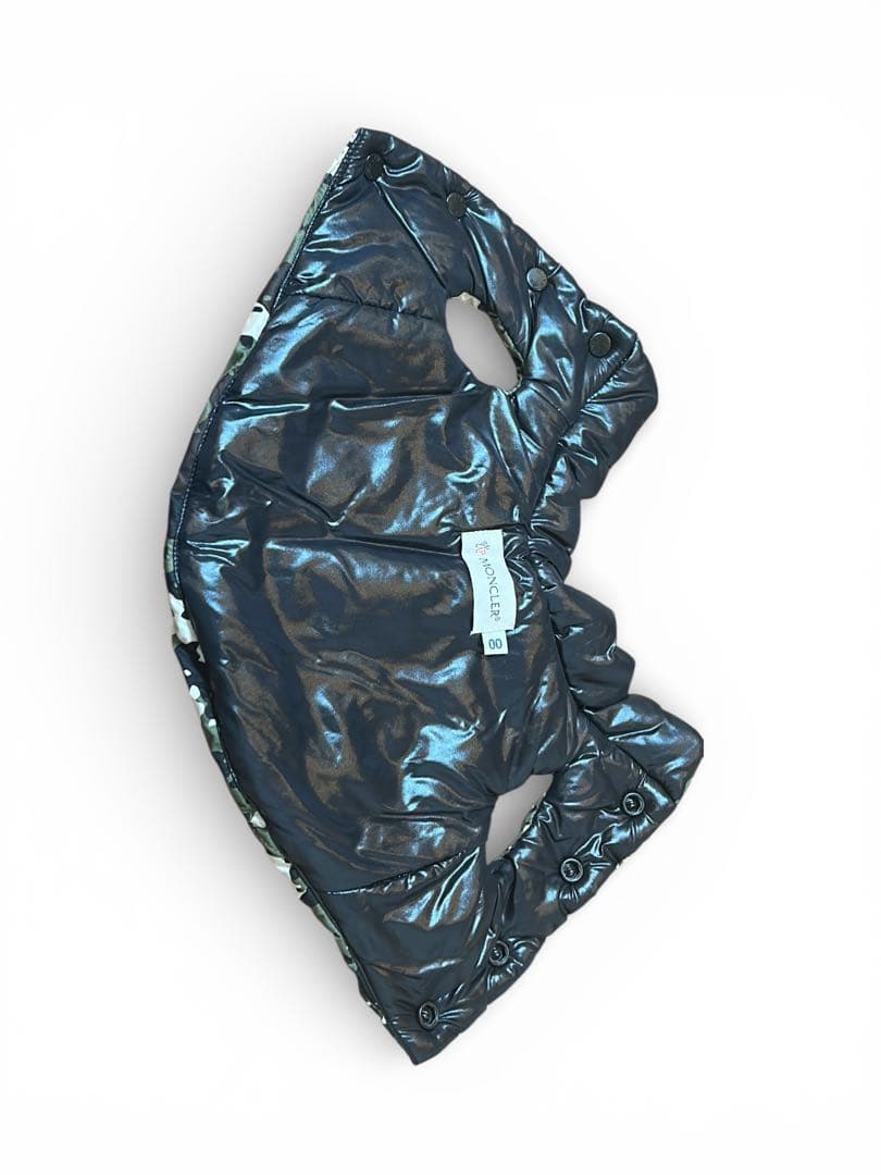 モンクレール　カモ　犬用　ジャケット　小型犬