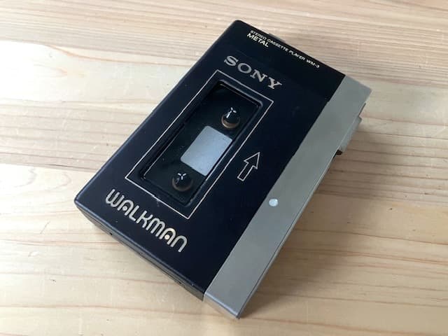 超希少美品 高音質 整備済完全動作品 SONY WM-3 新品のヘッドホン付