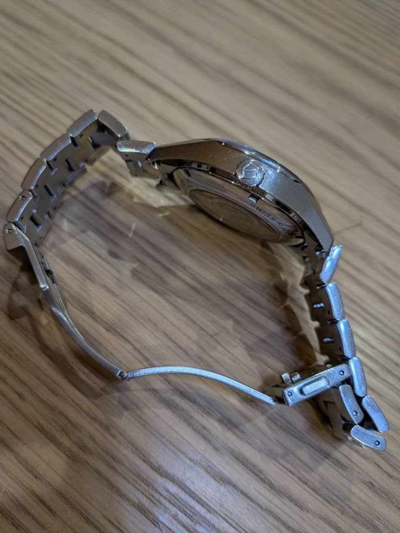 タグ・ホイヤー カレラ　ツインタイム　自動巻き時計