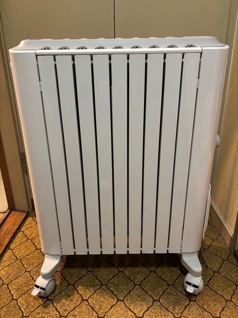 De'Longhi BelCaldo オイルヒーター　RHJ75V0915-GY