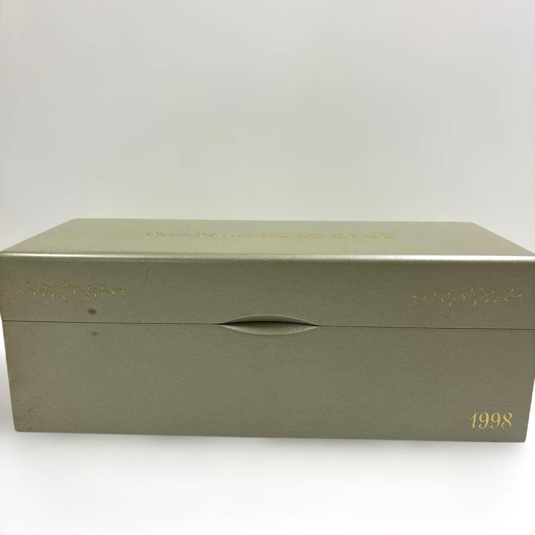 Krug Clos du Mesnil 1998 専用箱・空瓶・クリュッグ　⑥