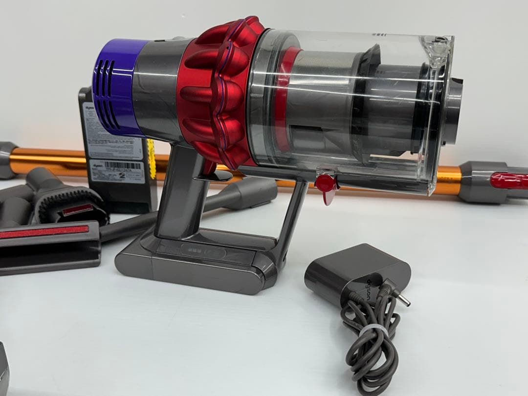 赤　動作保証品　ダイソン　掃除機　SV12 本体　純正品　フルセット　中古　美品