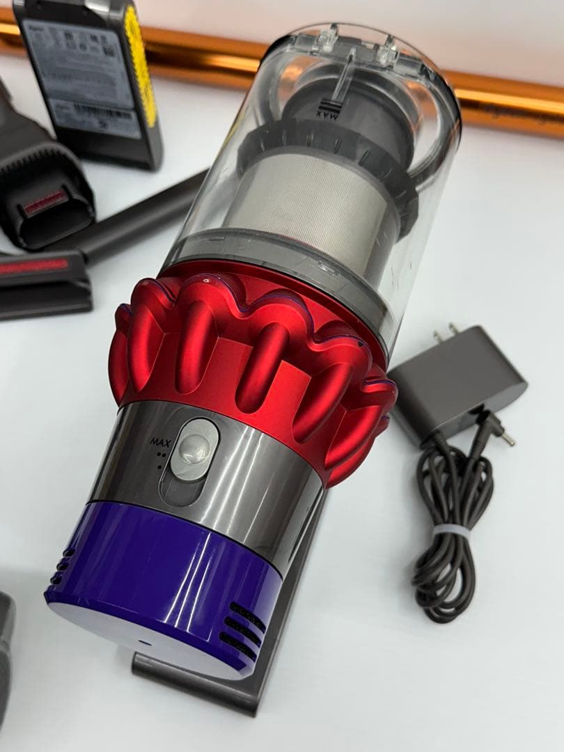 赤　動作保証品　ダイソン　掃除機　SV12 本体　純正品　フルセット　中古　美品