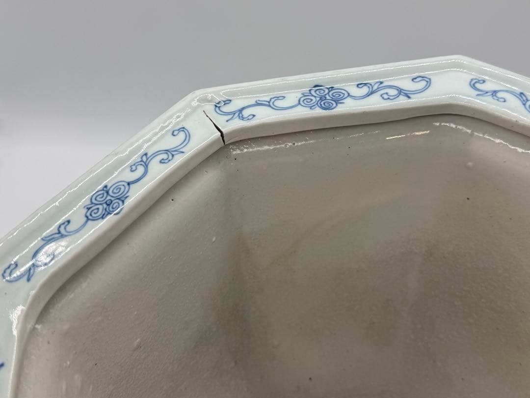 中国　清時代　染付花卉紋　八角鉢　アンティーク　送料込み260118